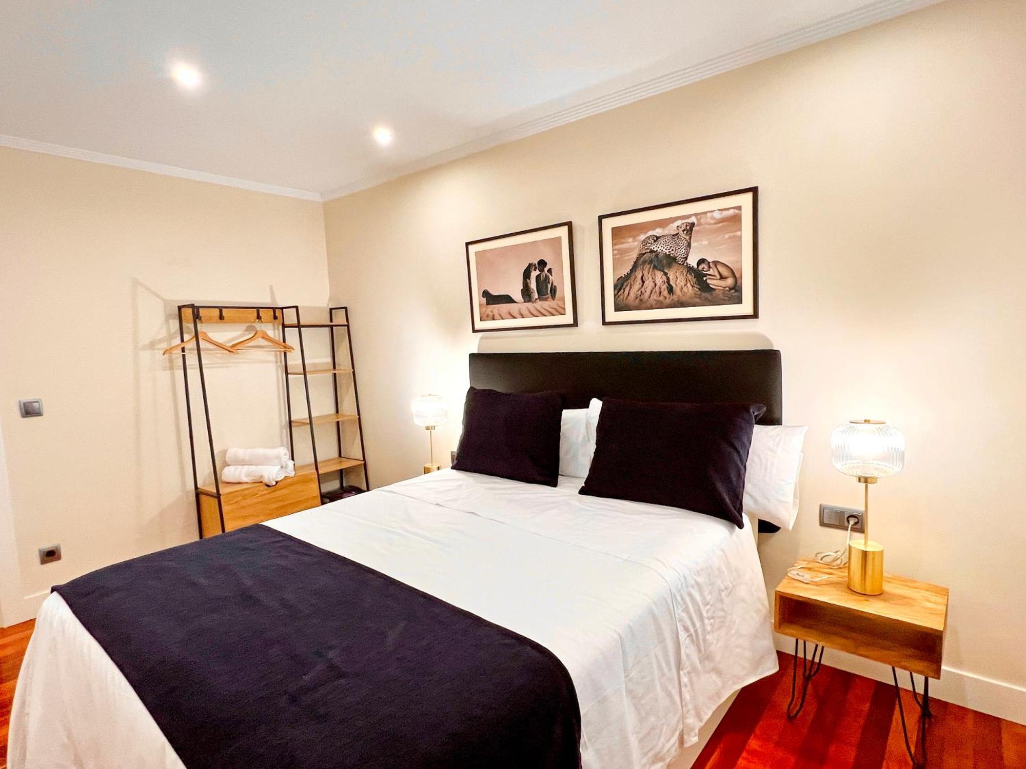 River Deluxe Con Garaje Gratis Bilbao Exterior photo